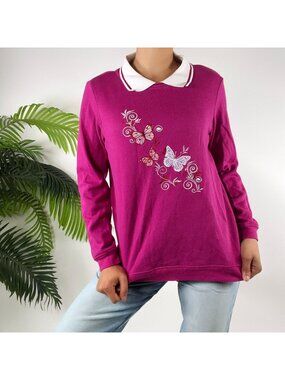 Adrian Delafield Butterfly Embroidered Pullover Sweater White Collar / Small